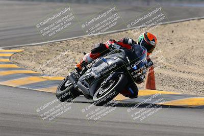 media/Nov-05-2022-SoCal Trackdays (Sat) [[f8d9b725ab]]/Turns 9 and 8 (1050am/